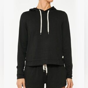 Vuori Charcoal Activewear